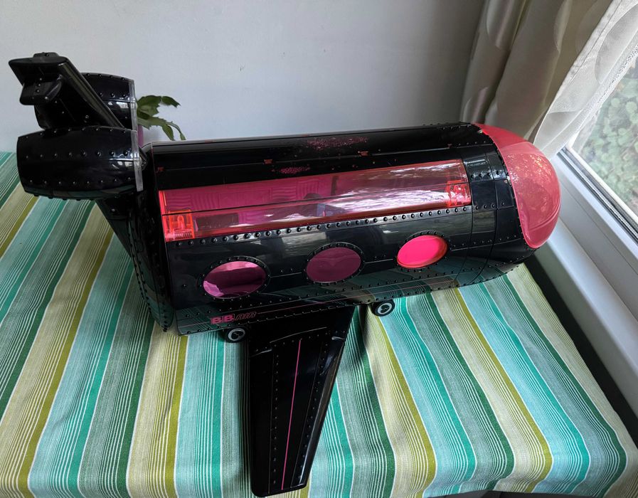 LOL Surprise OMG Remix Mașină-Avion 4 în 1