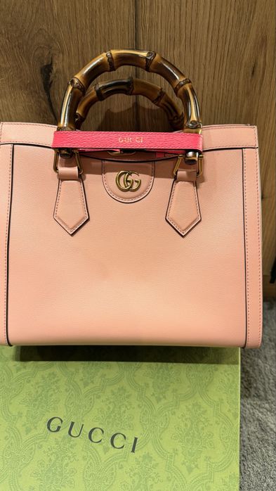 Дамска чанта G*U*C*C*I Diana Tote bag 27