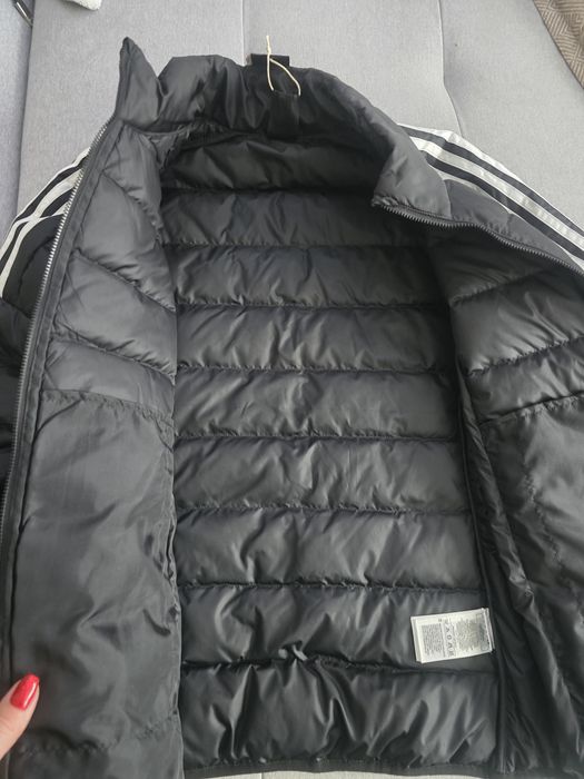Чисто ново оригинално яке Adidas