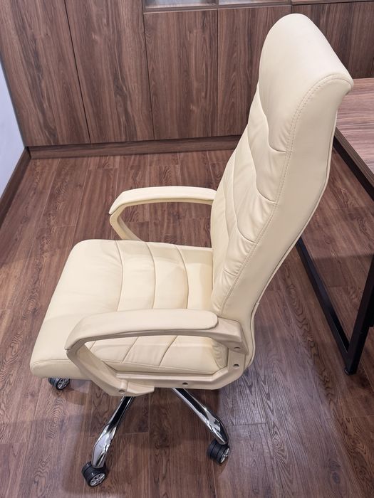 Новые рабочие кресла