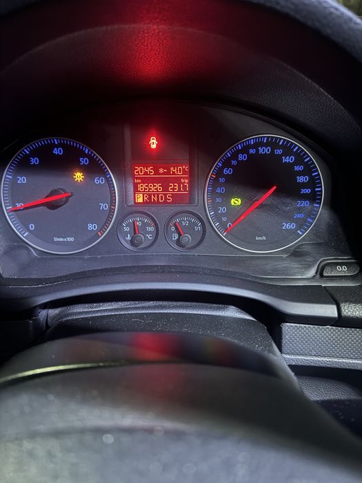 Продаю автомашину