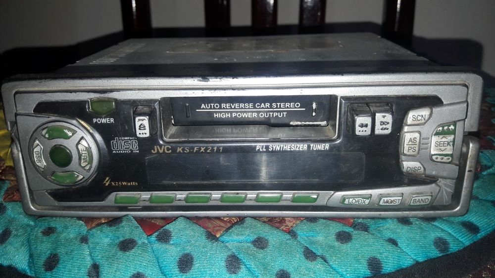 Автомагнитофон JVC