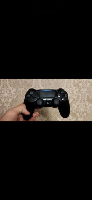 Playstation 4 fat на 500гб