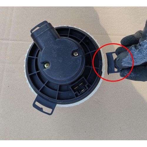Ventilator habitaclu Mazda 3 2009-2013, RapidAuto 4542NU-1 Clema Rupta Vezi Poze