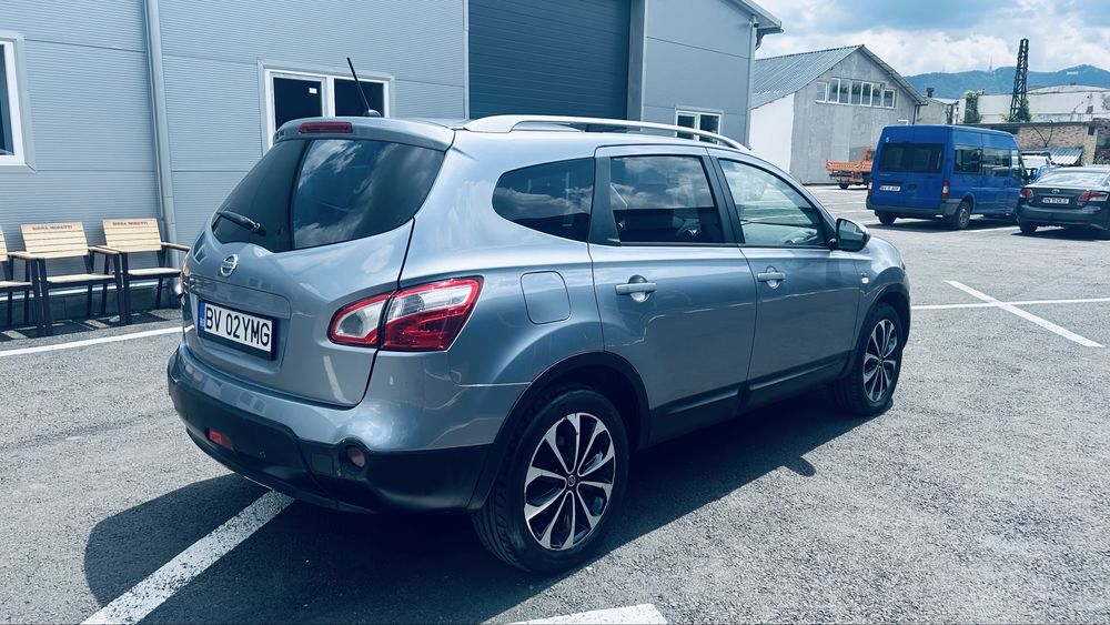 Nissan qashqai+2 2011 4x4
