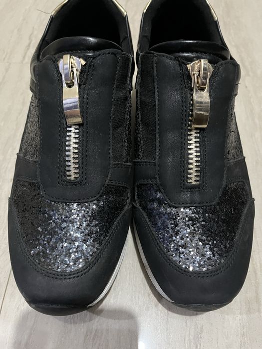 Дамски маратонки