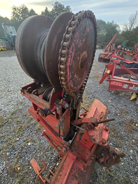 Troliu in tiranti la tractor cu piese originale facut hidraulic 7t