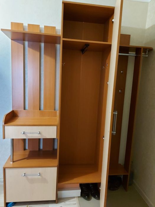 Продам прихожую 170см