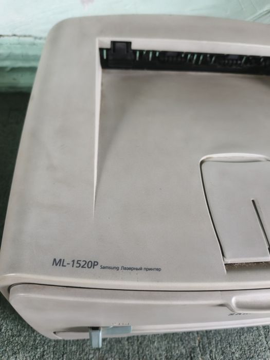 Продам лазерный принтер Samsung ML 1520p