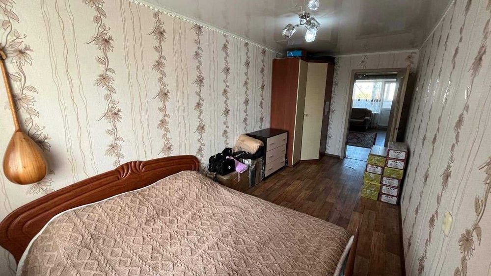 Продаётся трёхкомнатная квартира