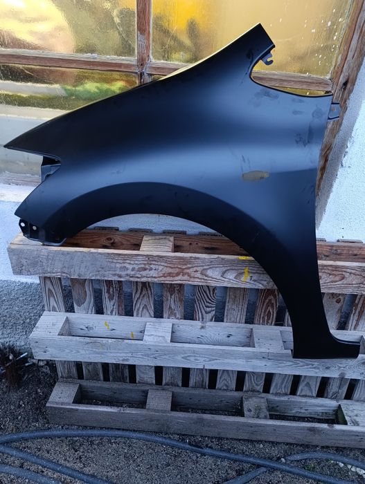 Чисто нов ляв калник