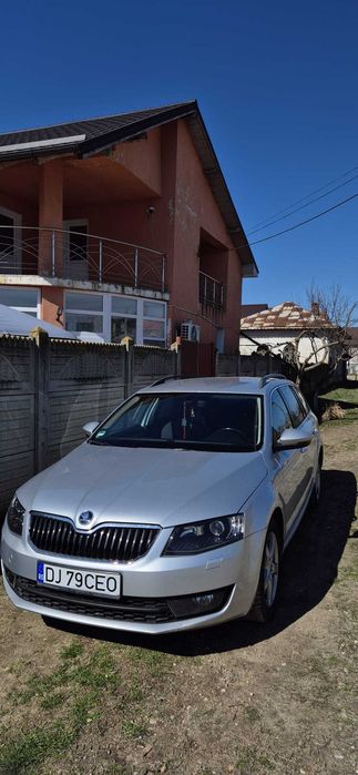 Vând Skoda Octavia 3 2016 impecabilă!!!