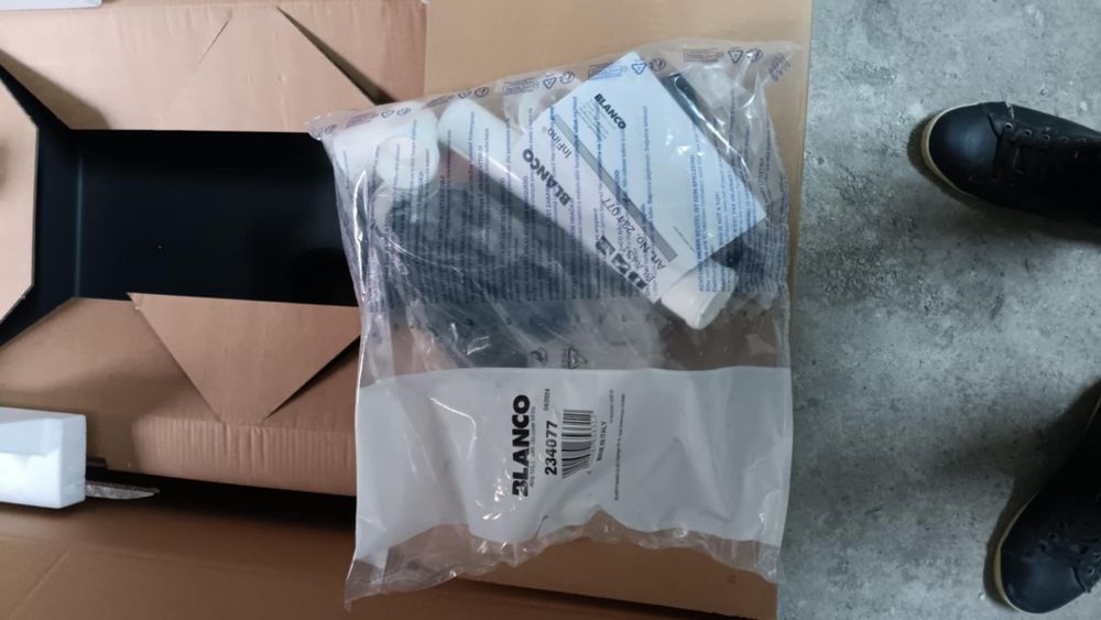 Кухненска мивка Blanco Subline 700 U