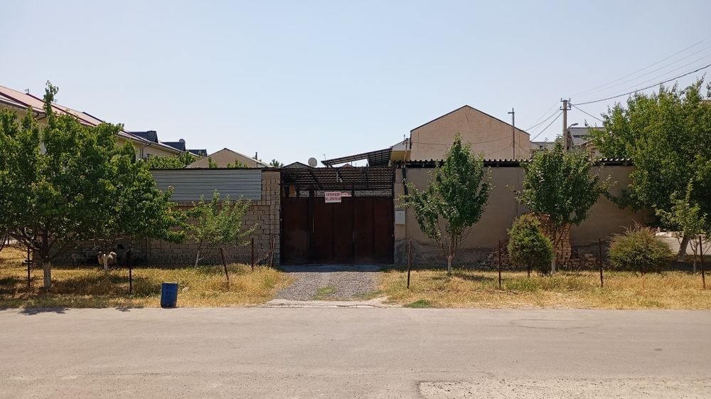 4 sotix yer sotiladi