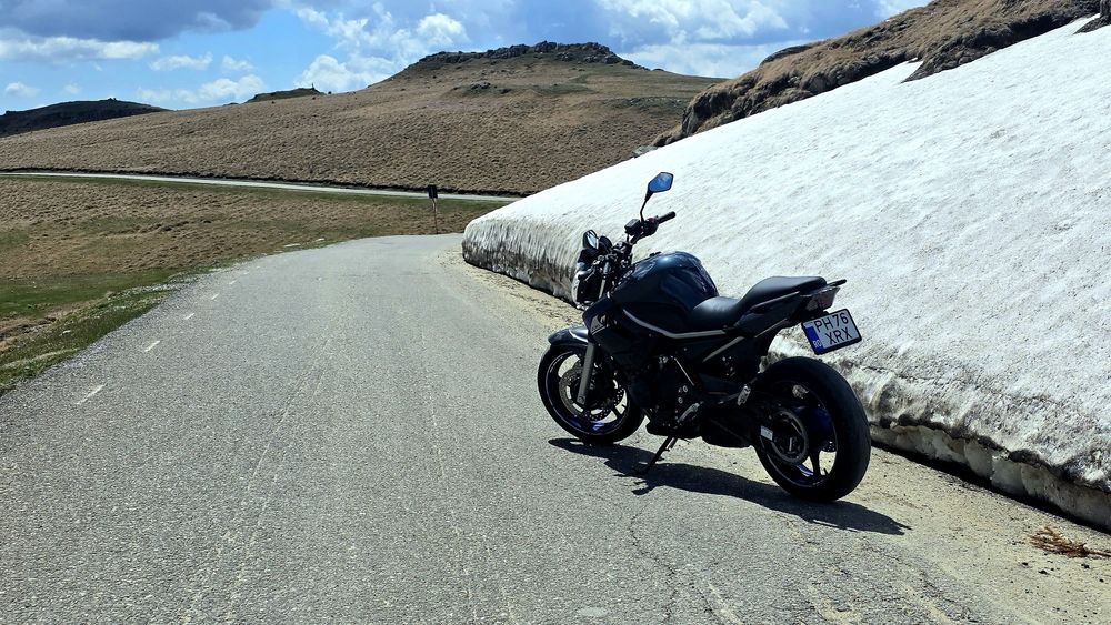 Vand Yamaha XJ6N 2015