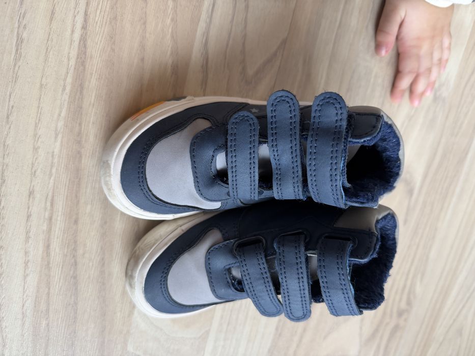 детски боти George