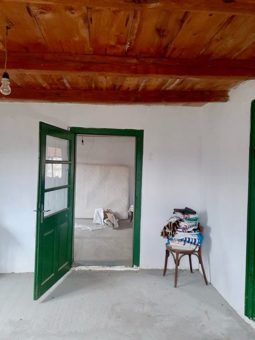 Vand Casa renovata in Taut