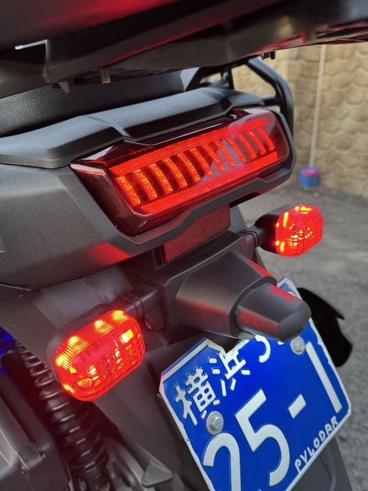 Продам скутер танк новый !