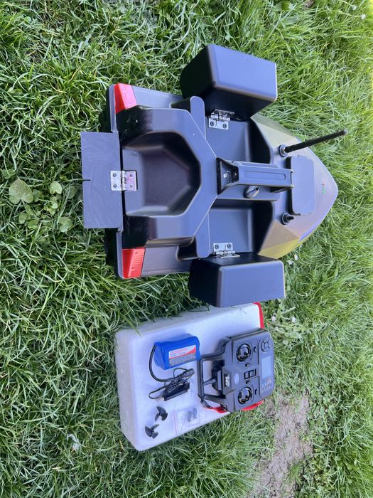 Navomodel plantat 3 cuve cu GPS – stare aproape nouă