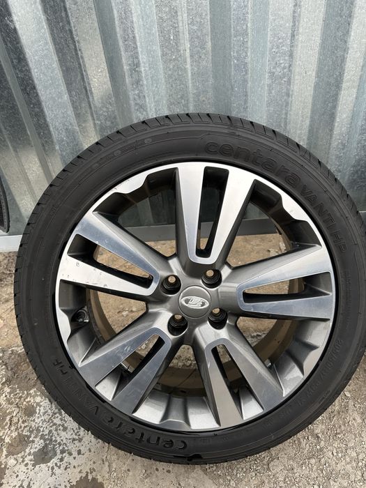 Продам комплект дисков от весты