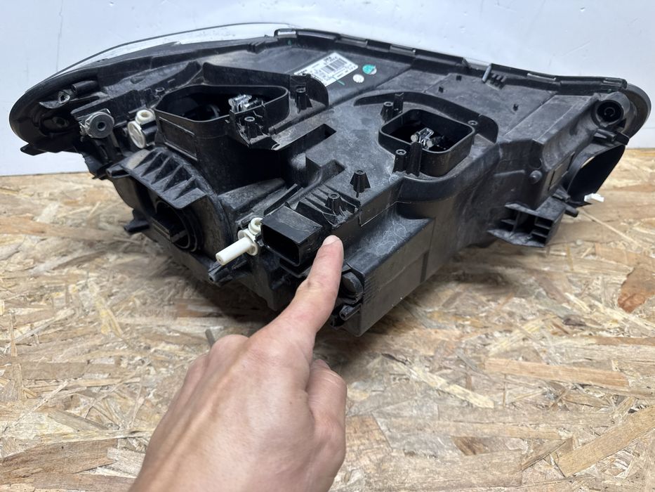 Far bmw X1 F48 full led adaptive non facelift 2015-2018 stanga