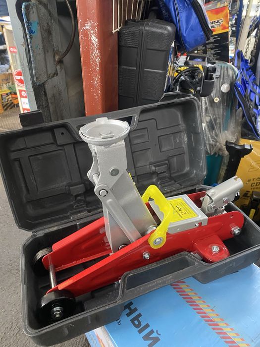 Набор +домкрат