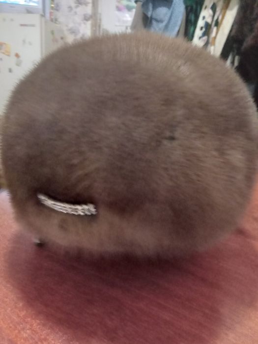 Продам шапку норку за наличные покупка с адреса,без курьерских доставо