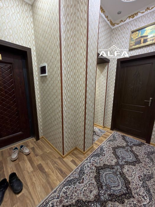 Bolgarski pasyolka 2 xonali 70 m2 + podval 70 m2 1-qavat sotiladi