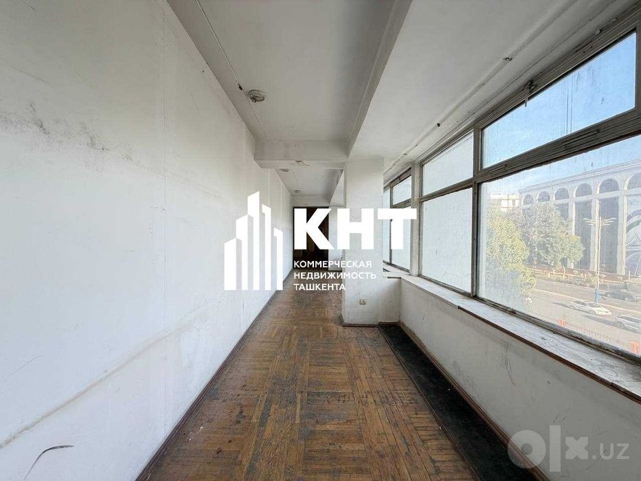 Продается 350м2 в БЦ на Дархане $1400 м2
