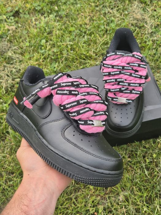 Nike Air Force 1 Low x Supreme Black – Custom Rope Laces (Roz/Negru) – Mărimea 39