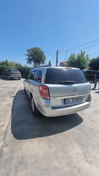 OPEL Astra 2009 — imagine 2