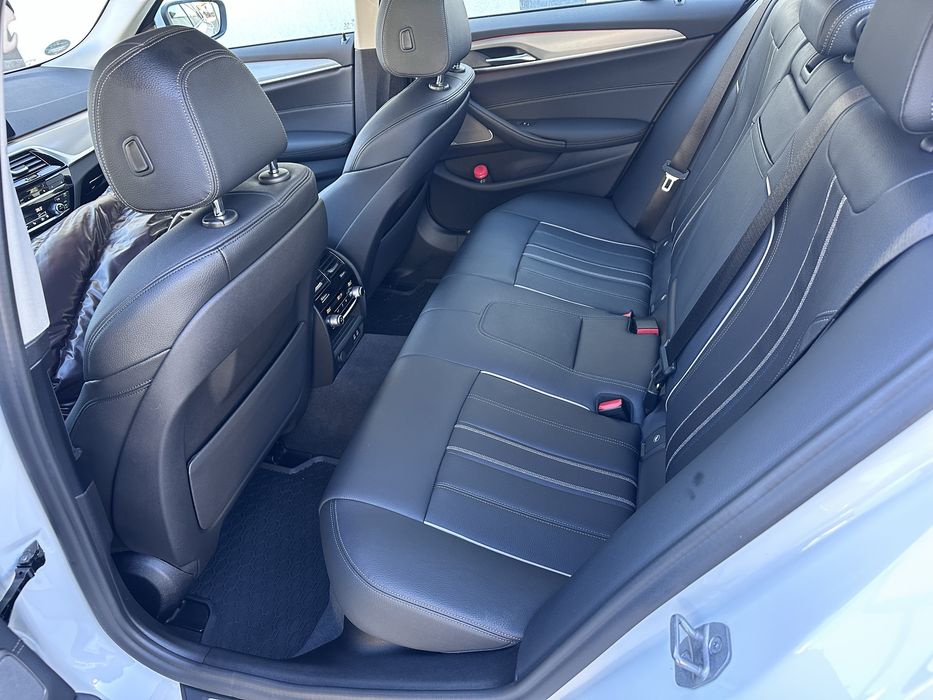 Bmw  seia 5 G30  530xd