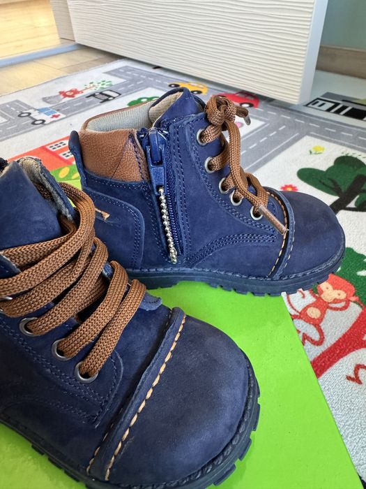 Бебешки боти естествена кожа 21 номер