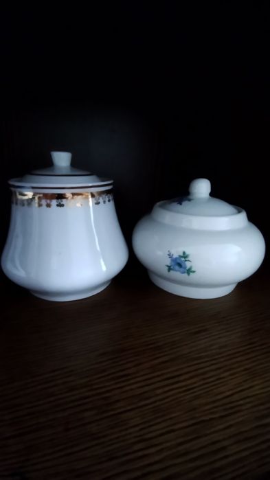 Сахарницы СССР Целиноградской фарфоровый завод и тарелки для детей