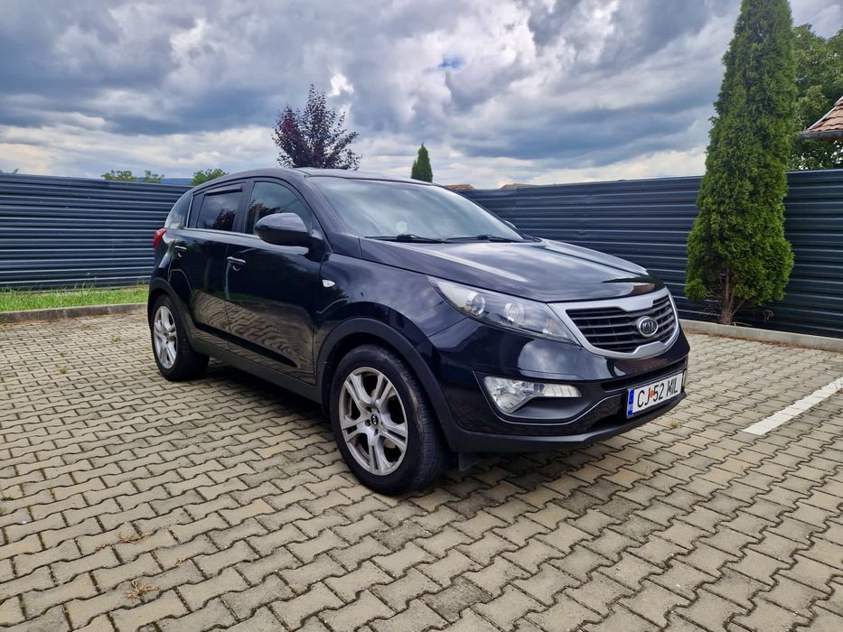 KIA Sportage 2011 — imagine 2