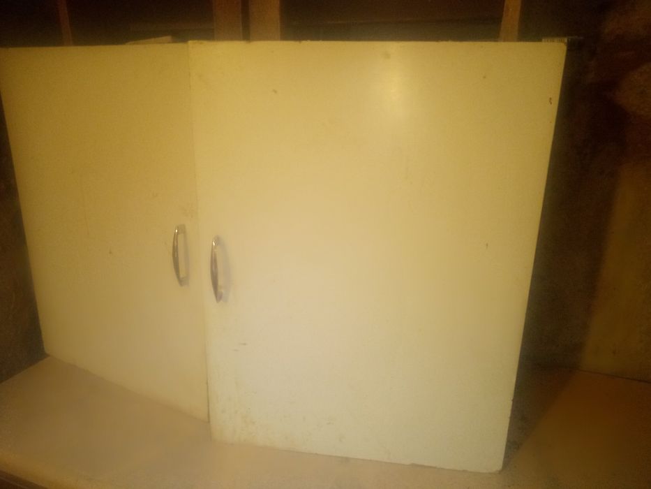 Продам кухонный Шкаф в хорошем состоянии