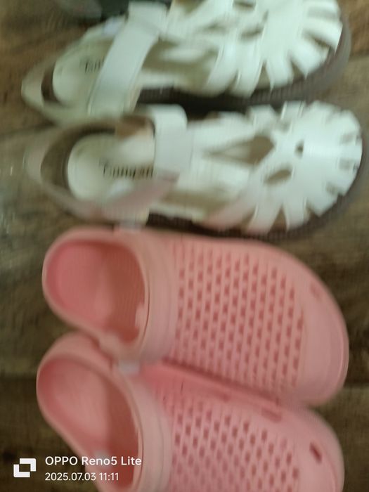 Продам 3 пары обуви!!!