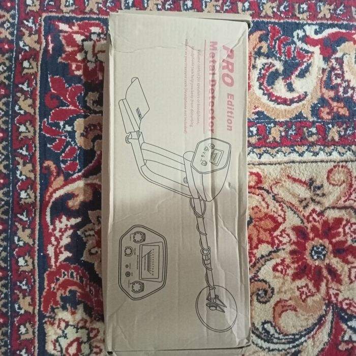 Продам Металлоискатель