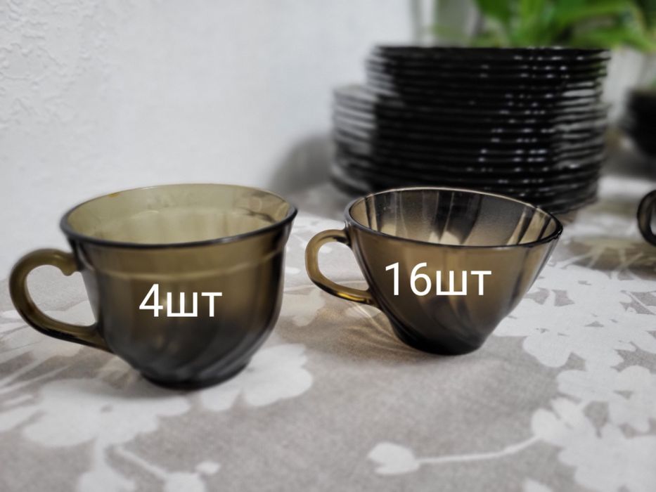 Столовый сервиз. 19000 торг