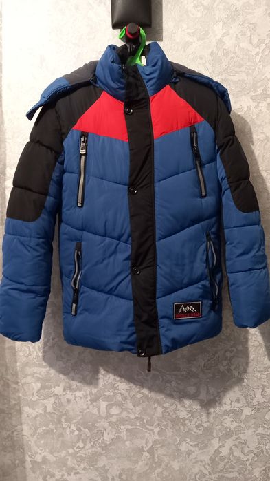 Продам куртку б/у