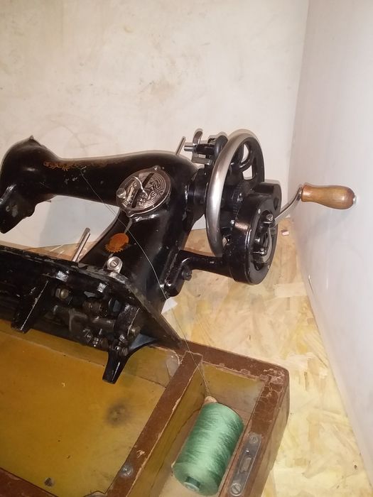 ящик для швейная машинка