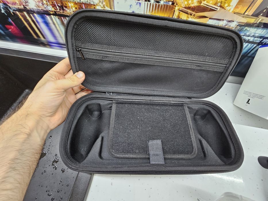 PlayStation Portal Нов + Case + Протектори + слушалки + Гъбички