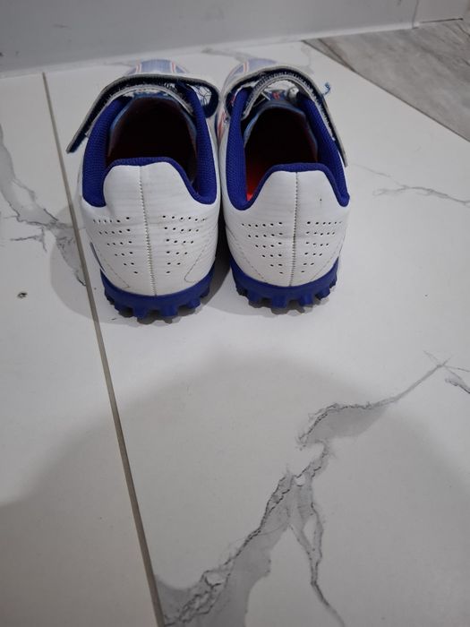 Сороконожки адидас ф50