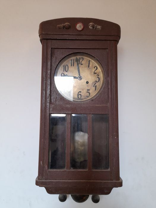 Ceas de perete cu pendula