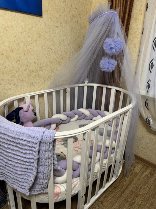 Продам детскую кроватку состояние как новая