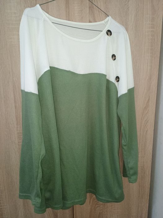 Блуза с дълъг ръкав