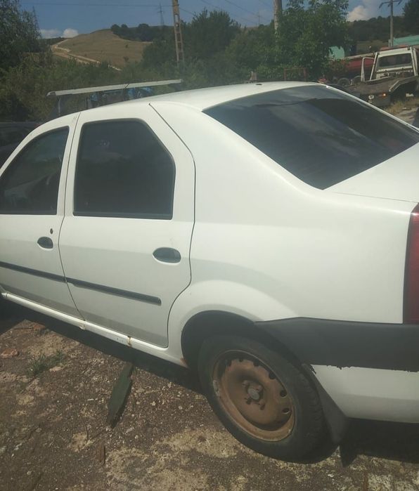 Dezmembrez Dacia Logan 1.4 benzina/1.5 Diesel