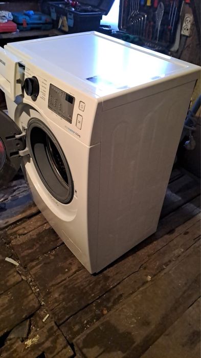 Стиральная машина автомат