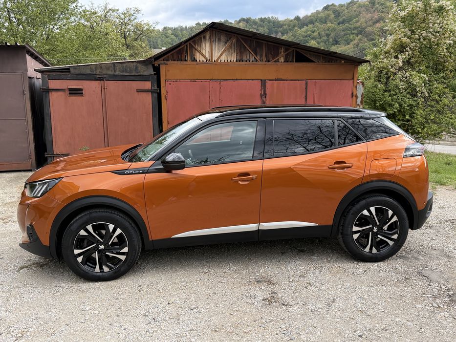 Peugeot 2008 бензин 2021г