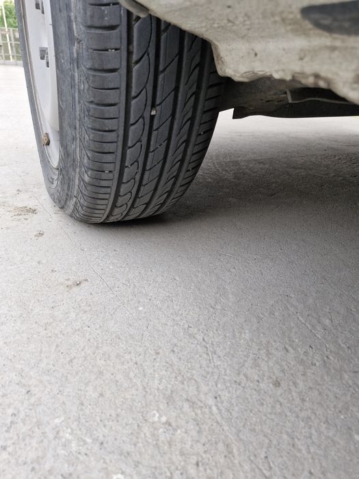 185/65R15 Шины 4шт